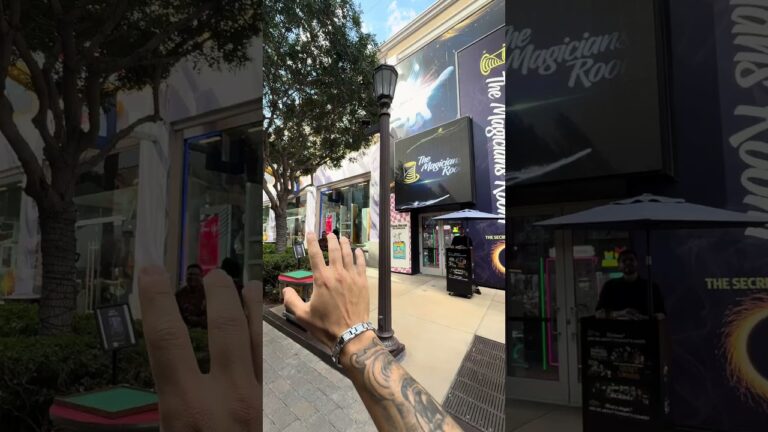 Did you know about this place in Las Vegas? The Magicians Room at The LINQ Promenade