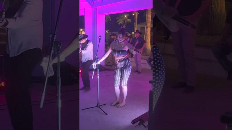 Gala Montes cantando en Las Vegas… #galamontes