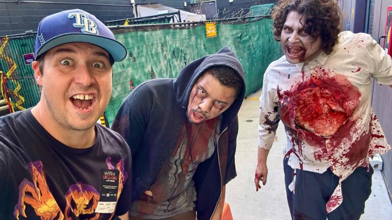 INSIDE ALL 4 Haunted Houses at Universal Horror Unleashed Las Vegas + Resident Evil Takeover!