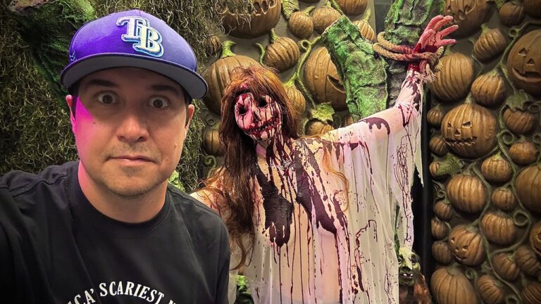Inside Las Vegas’ SCARIEST Haunted House | Halloween Maze Behind the Scenes + Horror Vibes Coffee!