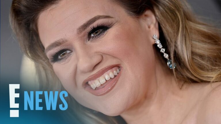Kelly Clarkson Narrowly Avoids Wardrobe Malfunction at Las Vegas Show | E! News