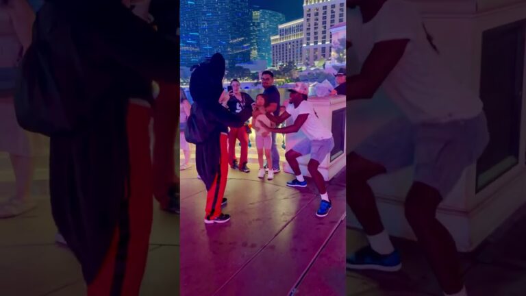 LAS VEGAS VIBES (Bellagio) 🎰🌟🫶🏾 They Just Made My Whole Day 🙌🏾 Vegas Is Amazing 🔥 #fyp #vibes