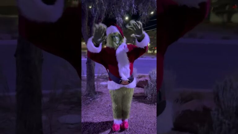 Las Vegas Grinch- Santa Claus
