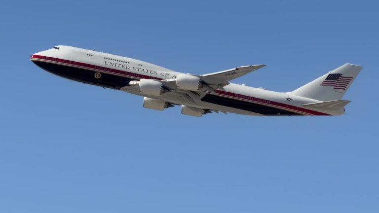 New Air Force One VC-25B Bridge aircraft takeoff from Las Vegas | 25-3300