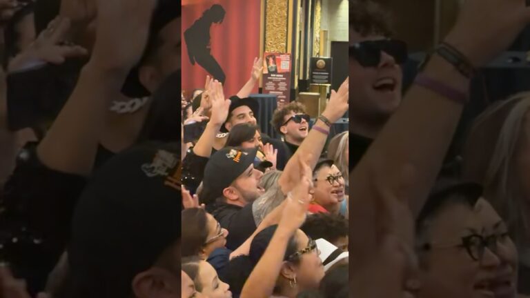 Prince Michael Jackson meets fans at #MichaelJackson ONE in Vegas ❤️(🎥: jpasc24)