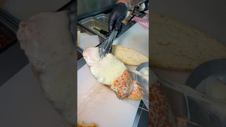 The BEST SANDWICHES in LAS VEGAS? #foody #food #foodchallenge
