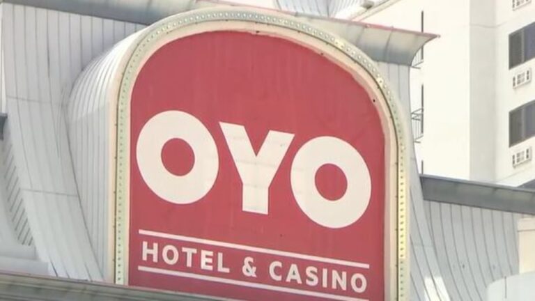 Woman visits Las Vegas, books hotel that doesn’t exist