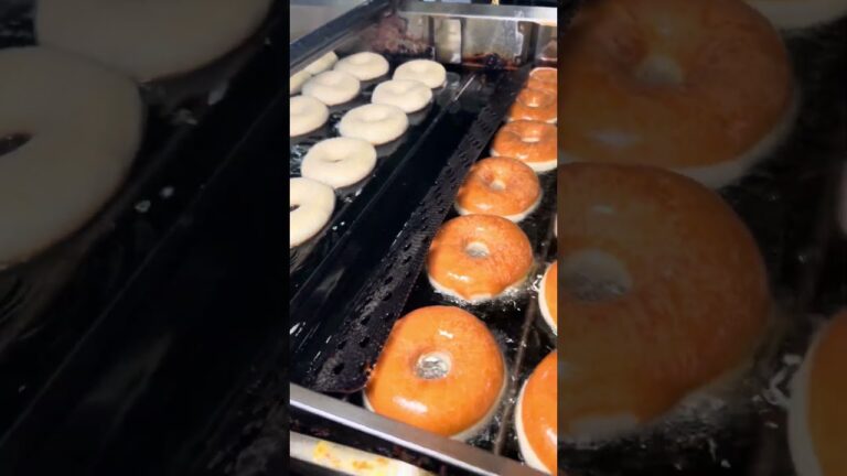 World’s Busiest Donut Factory in Las Vegas Nevada Carl’s Doughnut behind the scenes how it’s made