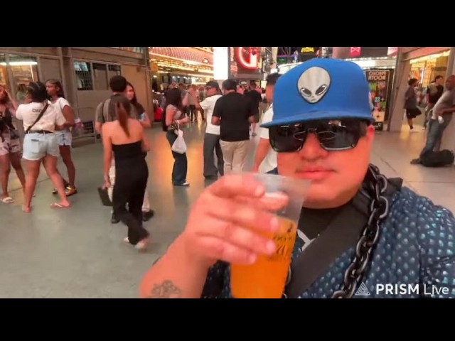 fremont street down town las vegass Live bands  performance, More📞😎👍🔥🎤🎼🎶🎹🎵🦍