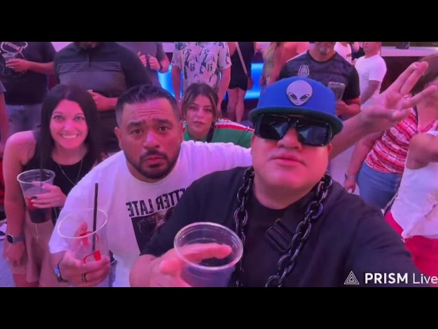 fremont street downtown Las Vegas after hours 😎📞🔥🤙🎧🎶🎵🎼🦍🎹