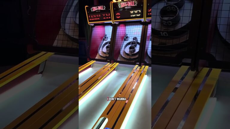 Affordable fun night out in Las Vegas with Royal Crawl visit Play an adult playground & rooftop bars