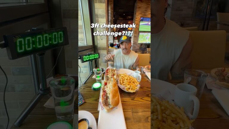 I Tried A 3-FOOT CHEESESTEAK Challenge In Las Vegas 😳🥪🍟 #Shorts #FoodChallenge #LasVegas
