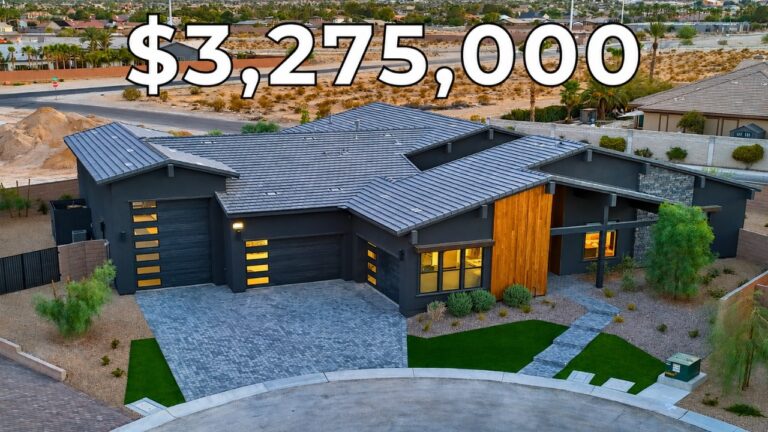 Inside a $3,275,000 Las Vegas Mansion with a Hidden Speakeasy!