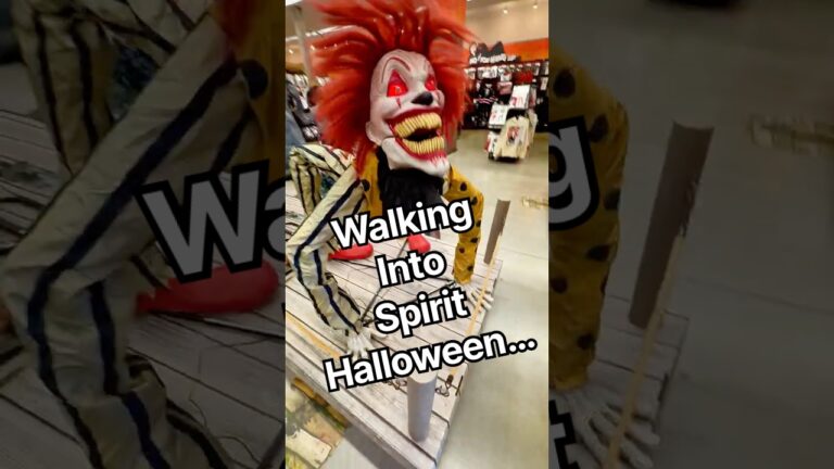 Las Vegas Spirit Halloween gave me many a jump scare #vegas #lasvegas #vegaslocal #spookyseason