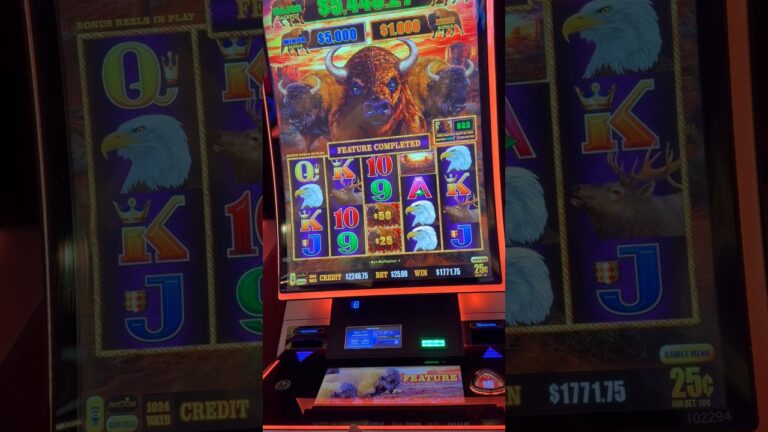 We lowkey came back #lasvegas #slot #casino #slotmachine
