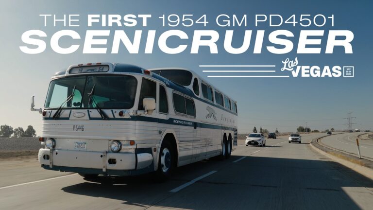 1954 GMC PD4501 Sceniccruiser Passenger Bus // Mecum Las Vegas 2026