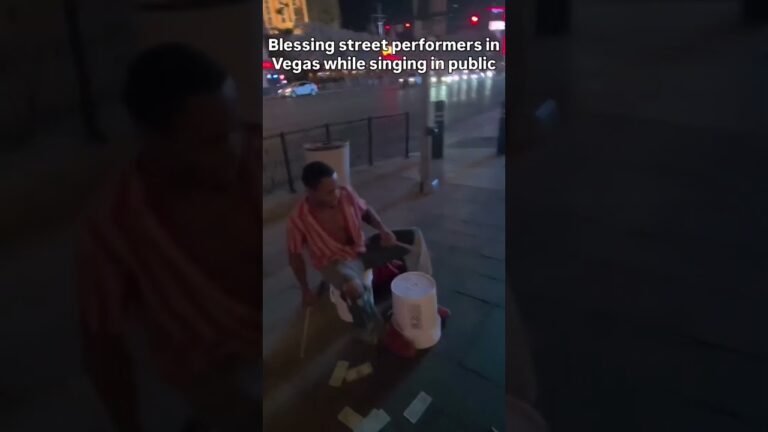 Blessing Street Performers while Singing in Las Vegas TJDub singing and RED on buckets 🥁