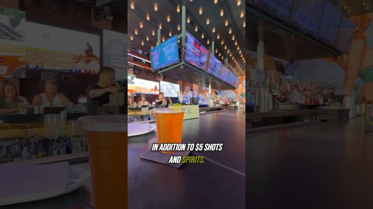 Happy Hour at Bottled Blonde Las Vegas #vegas #bottledblonde #lasvegas