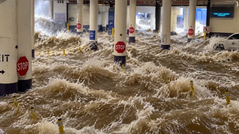 🚨 Las Vegas Flash Floods: Record 1.08-Inch Rain, Woman Rescued as Roads Reopen