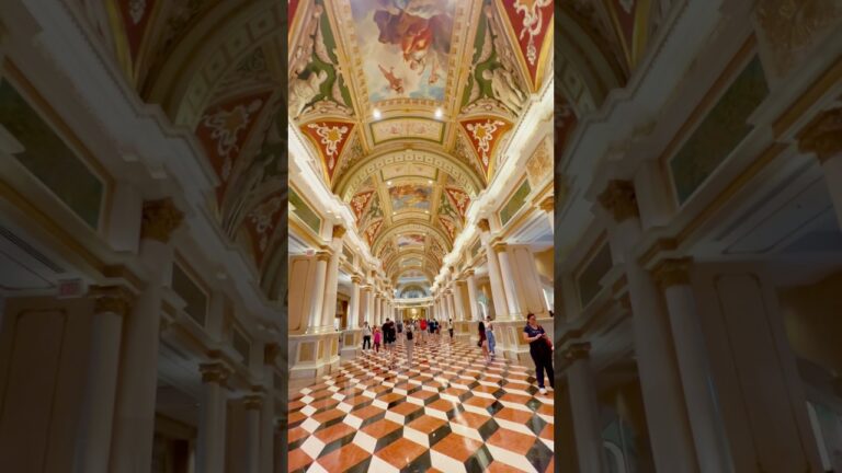 Look Up! 😍 The Venetian Las Vegas Has One of the Most Amazing Ceiling Designs! #lasvegas #venetian