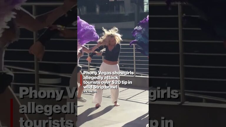 Phony Vegas showgirls allegedly attack tourists over $20 tip #shorts