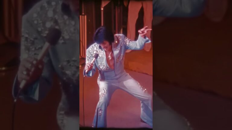 Rare footage of Elvis in Las Vegas 🕶️ #elvis #70s