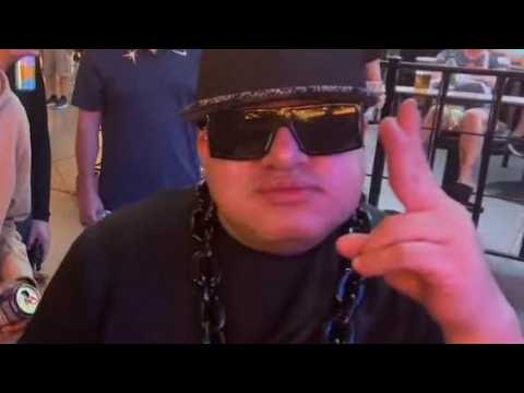 fremont street las vegas nv live bands live performance  you know what time it is 😎📞🔥🤙🎹🎵🎸🎤🦍🎤